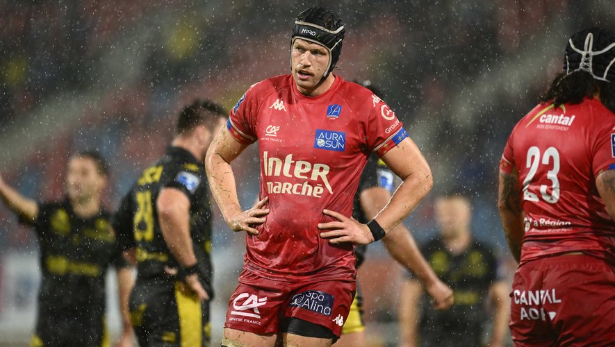 Dutch international to join Oyonnax next season