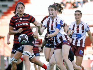 Scène de match Élite 1 rugby avec joueurs en action lors de la 13e journée
