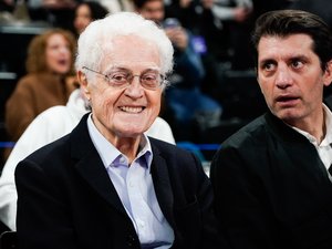 Mort de Lionel Jospin - "Croyez-moi, je n'étais pas manchot" : quand l'ex-Premier ministre évoquait son passé de rugbyman