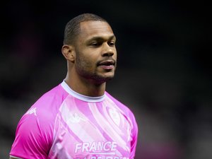 Pro D2 : "On a battu deux fois l’UBB et pourtant on est derrière au classement, ce championnat est fou", raconte Pierre-Henri Azagoh (Stade français)