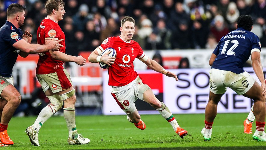 Siderurgia, dificultades de habla… Liam Williams, un hombre flamante con un camino sinuoso.