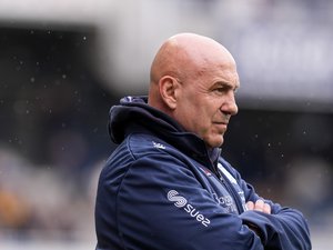 Top 14 – “Il amène un peu plus de rigueur sur les comportements” : À Bayonne, qu’est-ce qui a changé depuis l’arrivée de Laurent Travers sur le terrain ?