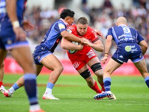 Champions Cup – Anthony Jelonch (Toulouse) vers une opération suite à sa luxation de l’épaule ? Sa fin de saison en suspens