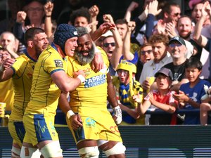 Top 14 - "L’entrée de Tixeront leur a fait beaucoup de bien" : le banc de la rédemption pour Clermont
