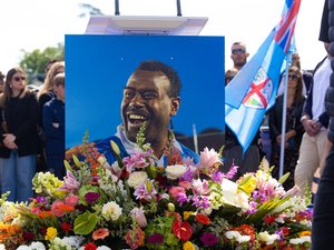 Top 14 – Il y a un an, le Castres olympique perdait brutalement Josaia Raisuqe : "Son sourire, sa joie de vivre et son énergie continuent de nous accompagner"