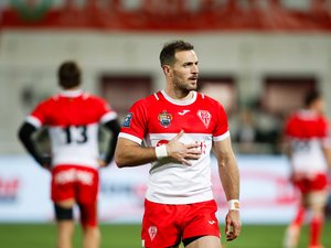 Pro D2 – Vidéo. Béziers – Biarritz. "Il n’y a pas faute" : le carton jaune de Kylian Jaminet, sanctionné après avoir percuté l’arbitre, suscite de vives réactions