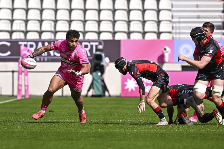 Tani Vili réalise une saison pleine avec le Stade français (seize matchs, treize comme titulaire).