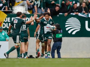Top 14 - Malmené par Clermont dans un match à l'épilogue angoissant, Pau s'en est sorti par le chas d’une aiguille