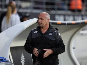 Pro D2 - "Continuez à dire que nous sommes outsiders, cela nous va très bien", savoure Philippe Saint-André, le manager de Provence Rugby