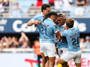 Top 14 - "Certains auront une carte à jouer à Bayonne" : pour l'Usap, une pointe d'émotion et un sujet de réflexion après la victoire contre Castres