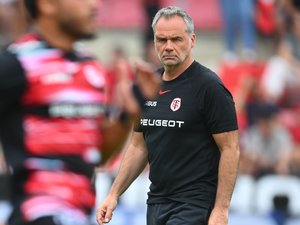 Top 14 - "Il vaudrait mieux s’inquiéter pour ceux qui ne sont pas qualifiés", lance Ugo Mola après la défaite de Toulouse face au Racing 92