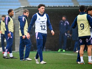 XV de France - Jefferson Poirot de retour, Fabien Brau-Boirie au centre, les Rochelais ménagés : la composition probable des Bleus avant le match face à l'Angleterre XV