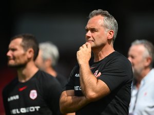 Demi-finales Top 14 - "Le doute est un moteur, continuez de douter de nous", lance Ugo Mola avant la demi-finale face au Racing 92