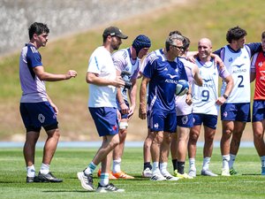 XV de France - Théo Attissogbe et Fabien Brau-Boirie aptes, Max Spring à l'arrière : le dernier entraînement des Bleus avant de s'envoler à Brisbane