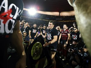 Célébrations Toulouse - Antoine Dupont le danseur, Jack Willis le rappeur... Du SDF au TGV, des prolongations sans fin pour les Toulousains