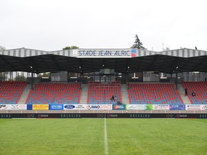 Pro D2 - Condamné à un match à huis clos ferme et à une amende en appel, Aurillac saisit le CNOSF