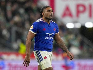 XV de France - "Quand tu vois la concurrence arriver, tu peux prendre peur" : grand entretien avec Peato Mauvaka avant Australie - France