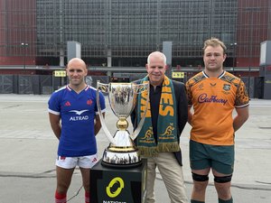 Quand Harry Wilson, capitaine des Wallabies, est heureux de retrouver son ancien partenaire… Moses Alo-Emile