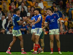 XV de France - "La meilleure équipe du monde à l’heure actuelle" ; "Ntamack et Jalibert ont mis la défense australienne en pièces" : la presse australienne sous le charme des Bleus