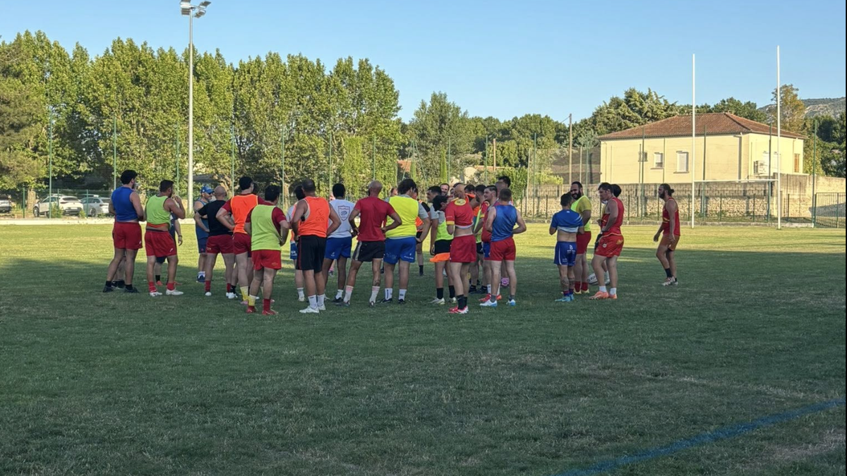 Amateurs - "On ne pouvait pas laisser le club mourir" : comment trois anciens joueurs ont relancé le rugby à Saint-Rémy-de-Provence