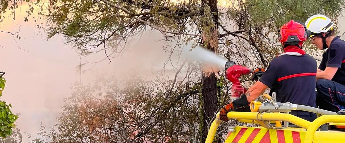Incendie en Gironde - "Psychologiquement, on n'est pas préparés à voir une ville partir en fumée" : pompier volontaire et rugbyman à Lège-Cap-Ferret, il raconte l'enfer des incendies
