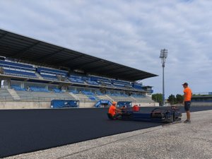 Pro D2 - "Le synthétique, c’est fantastique ?" : pourquoi les terrains synthétiques se généralisent