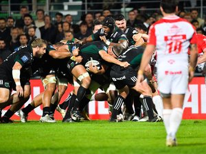 Pro D2 - "J’ai été ménagé quand on jouait sur synthétique" : la dure réalité des joueurs sur une surface qui explose