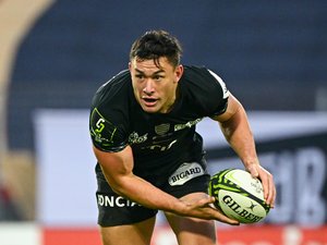 Top 14 - "Il arrive à prendre les avants adverses pour les secouer", Joey Manu doit confirmer avec le Racing 92