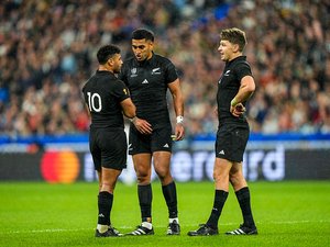 "Rugby Greatest Rivalry" - Titulaire à l'ouverture, Richie Mo'unga fait son grand retour avec la Nouvelle-Zélande, trois ans après la finale de la Coupe du monde