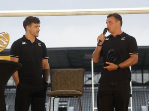 Oscars Midol - Arthur Coville et Manuel Vareiro célébrés à Provence Rugby devant plus de 2 500 personnes