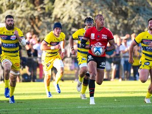 Matchs amicaux - "Il a été exemplaire, il était capitaine, ce n’est pas pour rien" : Gaël Fickou, un retour précieux au centre du jeu à Toulon
