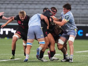 Matchs amicaux - "Nous n’avons jamais eu l’occasion de tenir le ballon" : Lyon est toujours attendu sur ses bases à une semaine de la reprise du Top 14