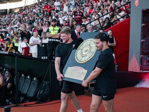 Top 14 - Levée de Bouclier, entraînement ouvert au public, séance de dédicaces... le Stade Toulousain célèbre enfin son titre avec les supporters
