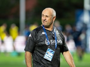 Pro D2 - "Cette victoire va amener énormément de confiance et un état d'esprit incroyable", se réjouit Philippe Saint-André, après la victoire d'Aix à Colomiers