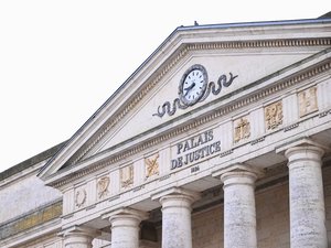 Affaire Aramburu - Enfant heureux, cultivé, mais émotionnellement instable : le portrait de Romain Bouvier