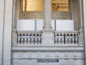 Affaire Aramburu - "On peut exclure que le tir a été dirigé vers le sol", dit la balistique, contredisant Romain Bouvier