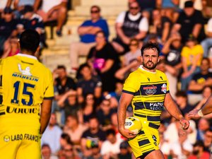 Top 14 - Les notes de Clermont - Stade français : Harry Plummer en patron, Akhaladze et Halaifonua passent à côté...