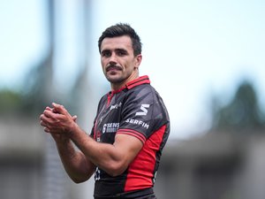 Top 14 - "Jiuta Wainiqolo est trop fort", assure Dylan Cretin (Lyon) après la victoire au Racing