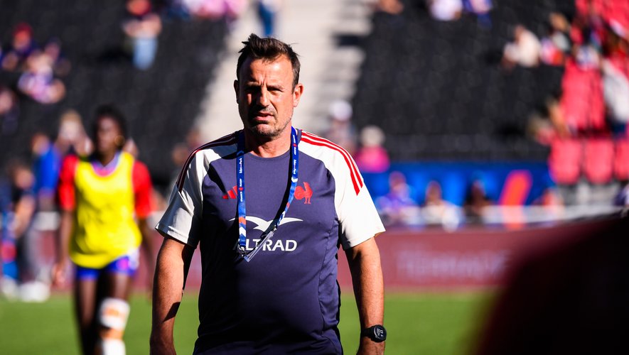 "Le chemin est dur, mais c’est ce parcours qui nous permettra d’être championnes du monde", pense Ratier