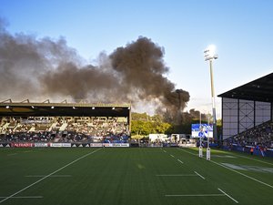 WXV Global Series - France - Australie : un incendie à proximité du stade, le coup d'envoi de la seconde mi-temps retardé