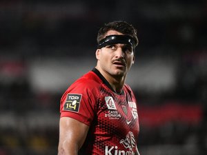 Top 14 - "Aujourd’hui, il n’y a pas d’autre mot que celui de la gagne", avoue Esteban Abadie (Toulon) avant Vannes
