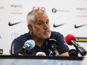 Top 14 - "Castres fait jouer tous ses Fidjiens, cela veut tout dire...", explique Christophe Urios avant Clermont - Castres