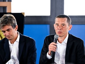 Top 14/Pro D2 - "On ne ferme aucune porte", assure Emmanuel Eschalier, directeur général de la LNR au sujet des polémiques liées aux nouvelles règles