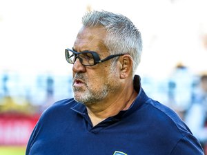 Top 14 - "J'ai pesté toute la semaine qu'on ne faisait pas assez de mauls", sourit Christophe Urios après la victoire de Clermont