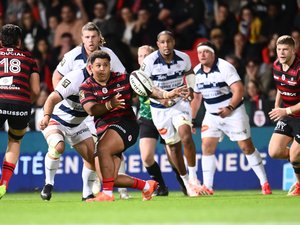 Top 14 - "Ce sera forcément bouillant" : avec une équipe rajeunie, Toulouse à l'épreuve du derby à Castres