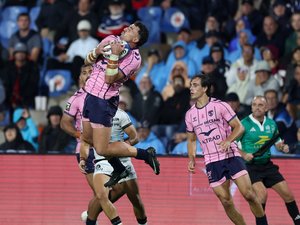 Top 14 - Montpellier domine nettement Toulon sous la pluie de la Mosson, avec un doublé de Wilfrid Hounkpatin