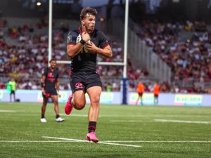 Top 14 - "Produire une performance sans trou d’air" : réception de La Rochelle, récente paternité, Ethan Dumortier (Lyon) se confie