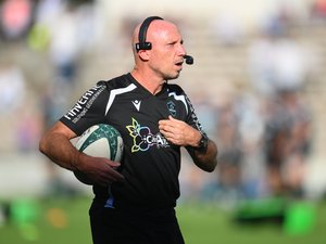 Top 14 - "Nos entames de deuxième mi-temps sont en dessous des standards" : pied au plancher, Pau doit passer la seconde