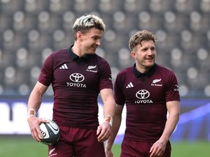 Transferts. Top 14 / Premiership - Lyon pourrait faire un gros coup, Bayonne piste un troisième ligne : ces All Blacks qui animent le marché