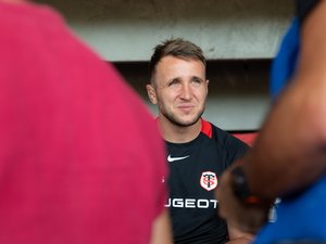 Ciblé sur le marché des transferts, Anthony Jelonch (Stade toulousain) scelle son avenir ce vendredi